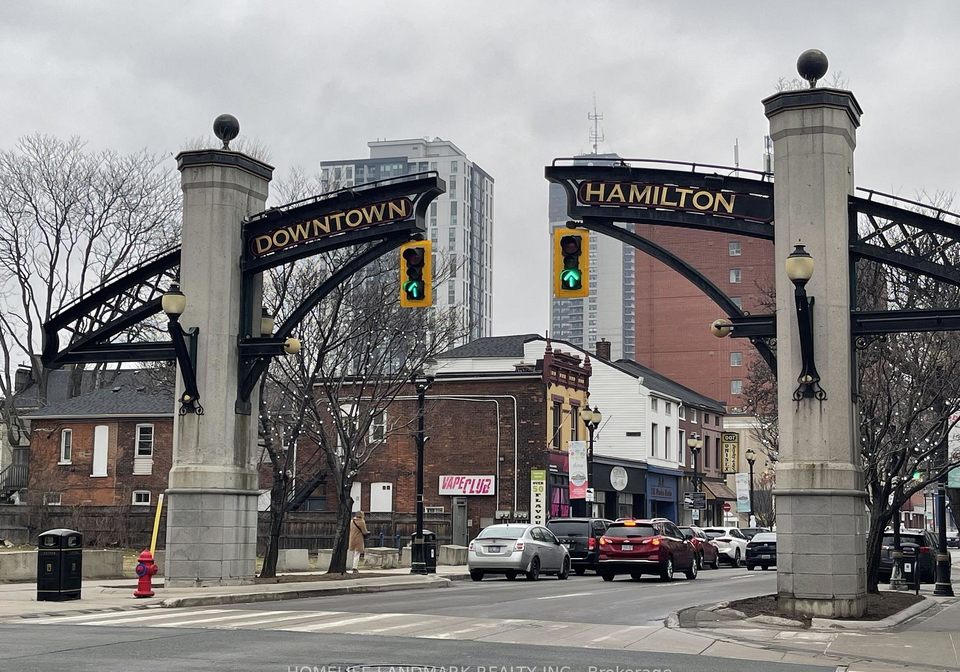 1-jarvis-street-hamilton-ontario-x13106430