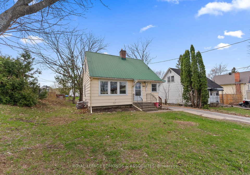 286-chamberlain-street-pembroke-ontario-x13106530
