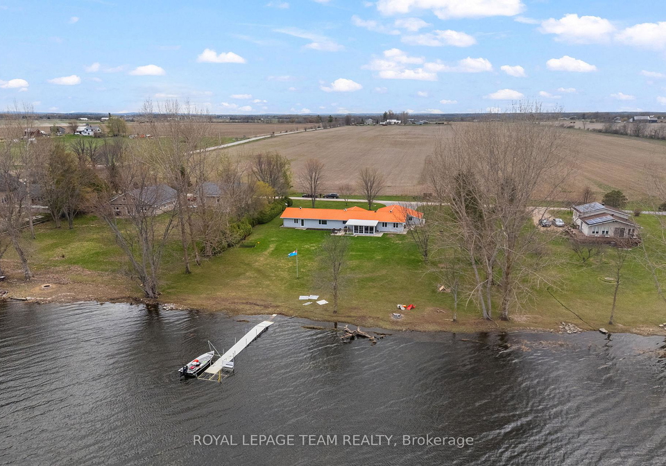 34-bird-lake-trail-whitewater-region-ontario-x13106580