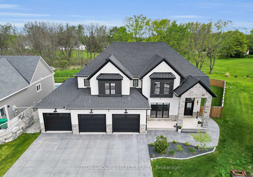 48-royal-crescent-southwold-ontario-x13106702