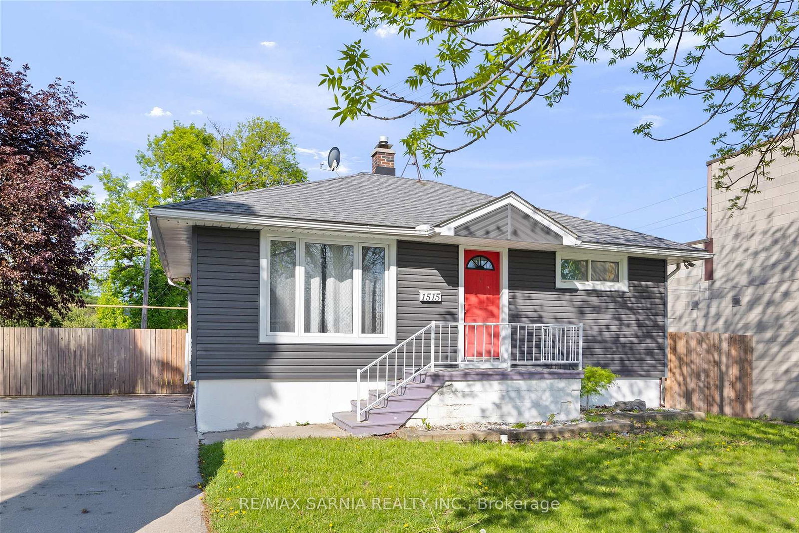 1515-tourangeau-road-windsor-ontario-x13106808