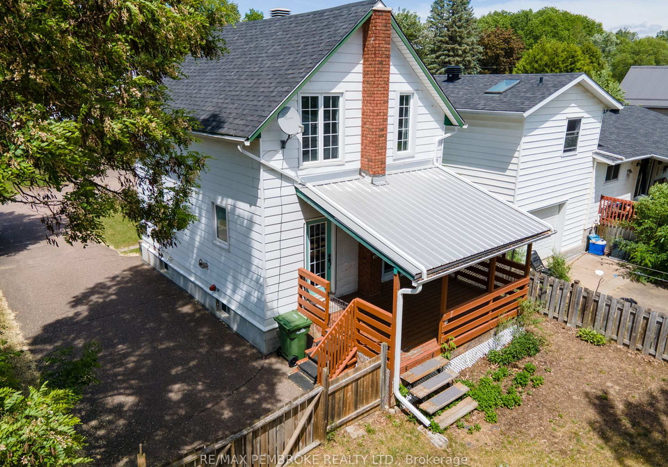 566-perth-street-pembroke-ontario-x13107086