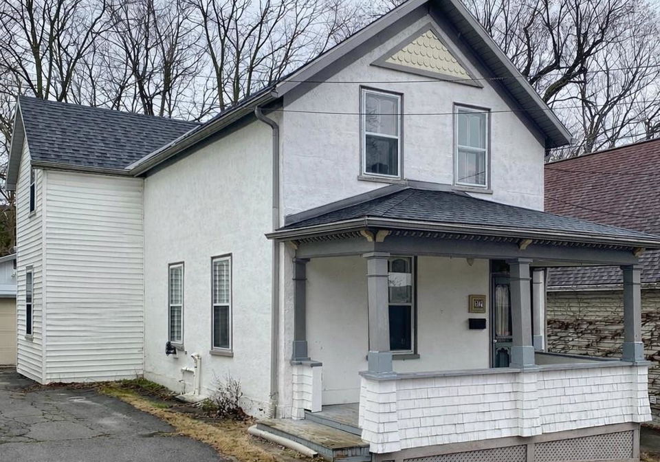 37-orchard-street-brockville-ontario-x13107120