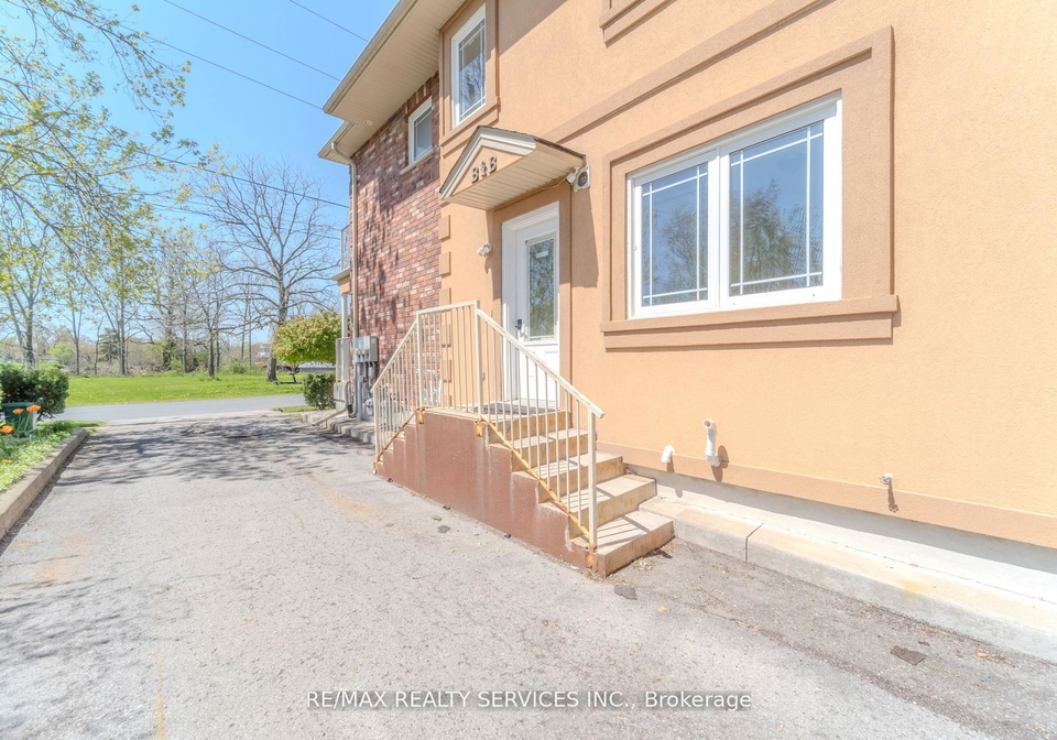 8006-norton-street-s-niagara-falls-ontario-x13107272