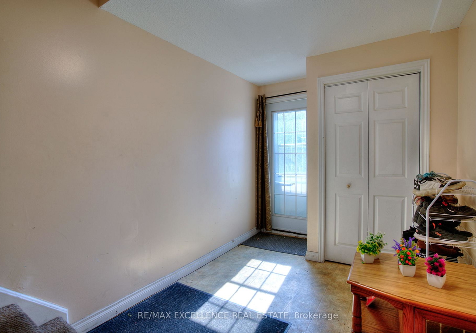 11-priscilla-lane-hamilton-ontario-x13107488