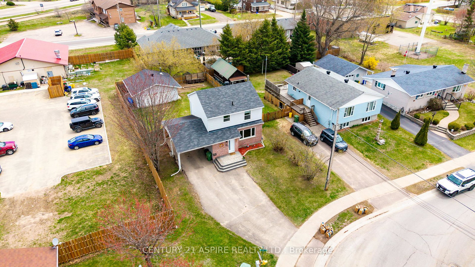 2a-selkirk-street-petawawa-ontario-x13107680