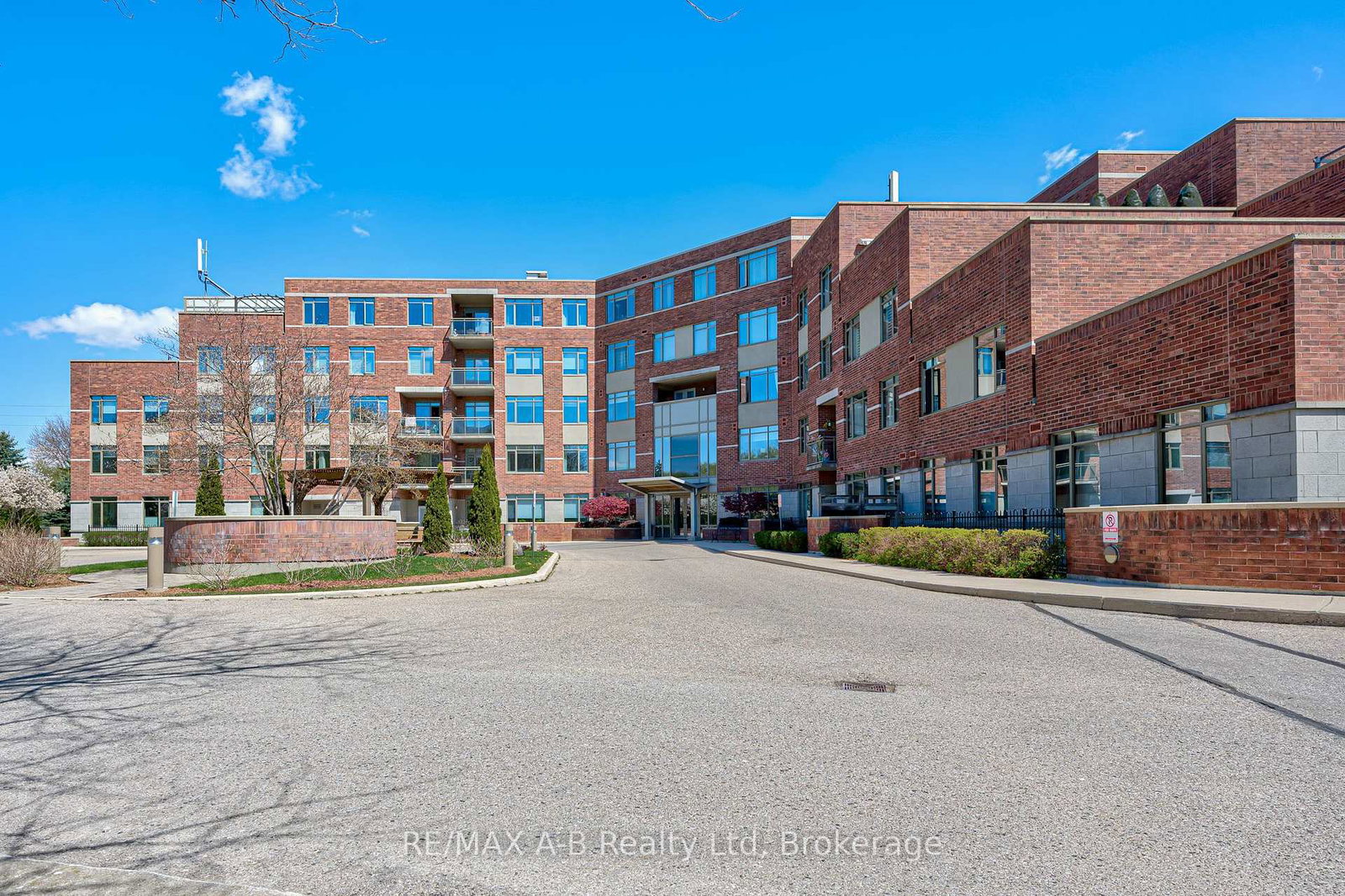 400-romeo-street-n-stratford-ontario-x13107846