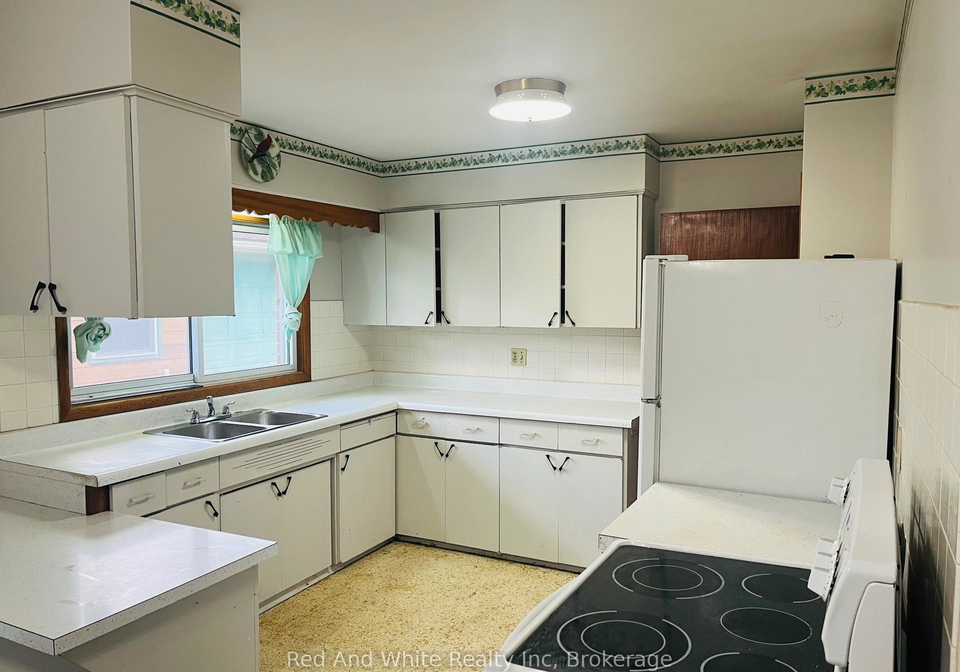 157-schweitzer-street-waterloo-ontario-x13107974
