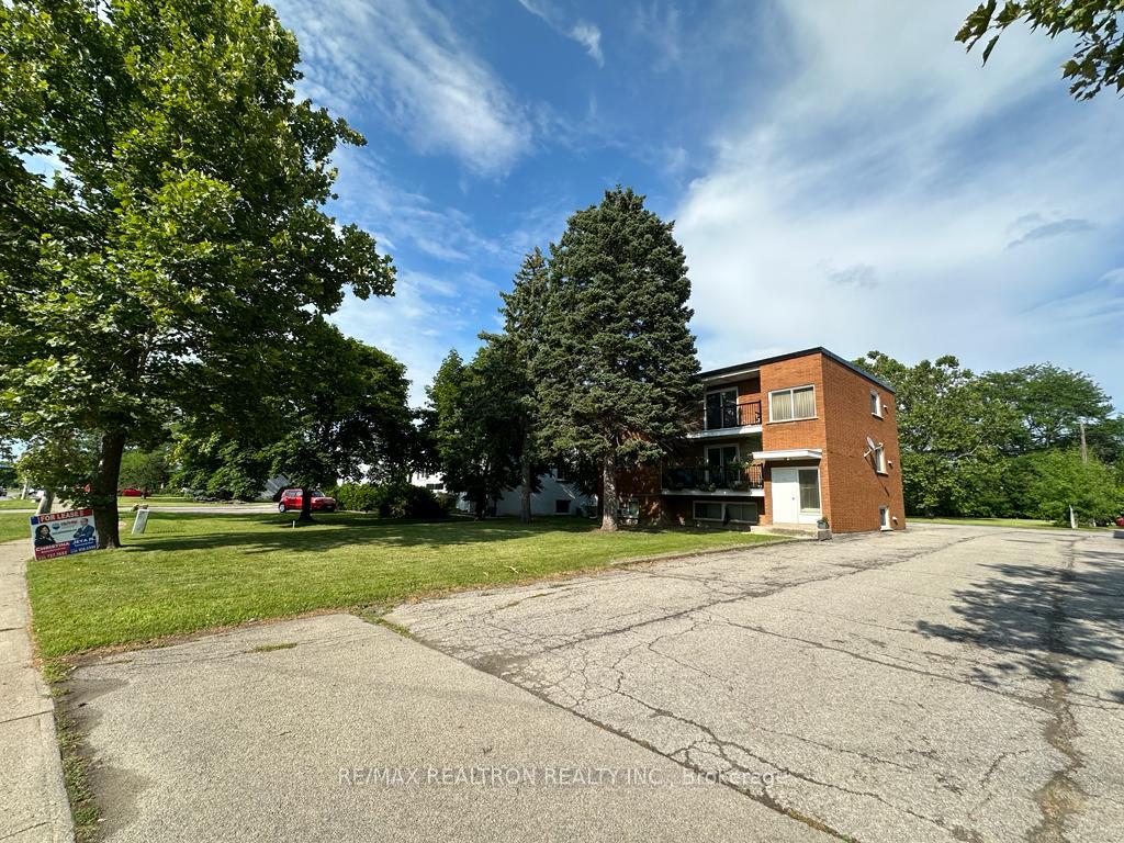 327-glenridge-avenue-st-catharines-ontario-x13108494