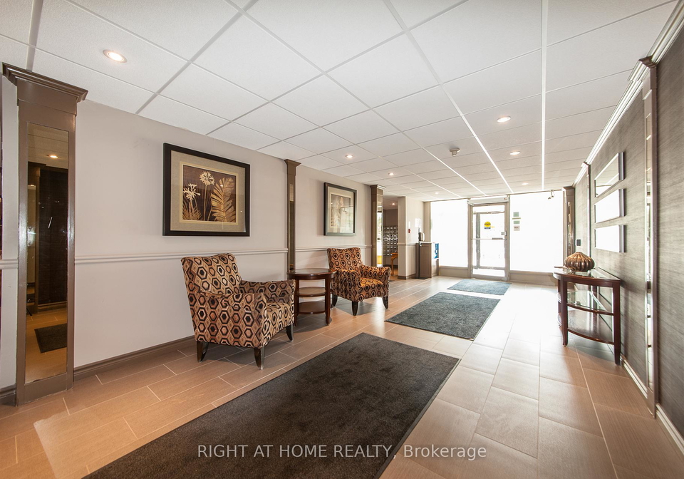 35-green-valley-drive-kitchener-ontario-x13108696