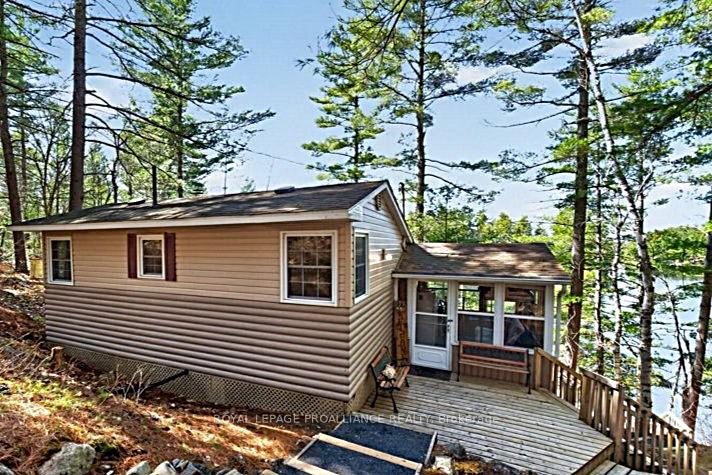 1038a-browns-lane-frontenac-ontario-x13108892