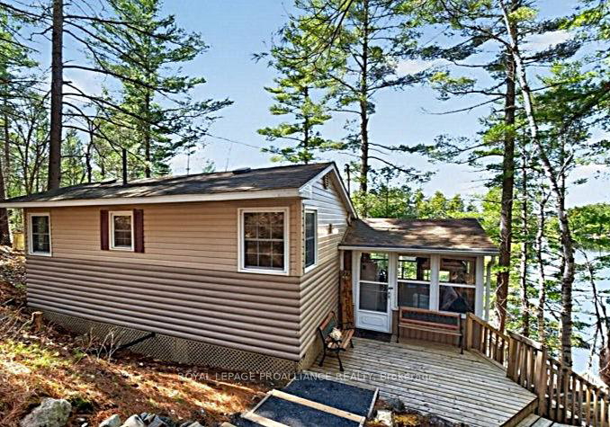 1038a-browns-lane-frontenac-ontario-x13108892