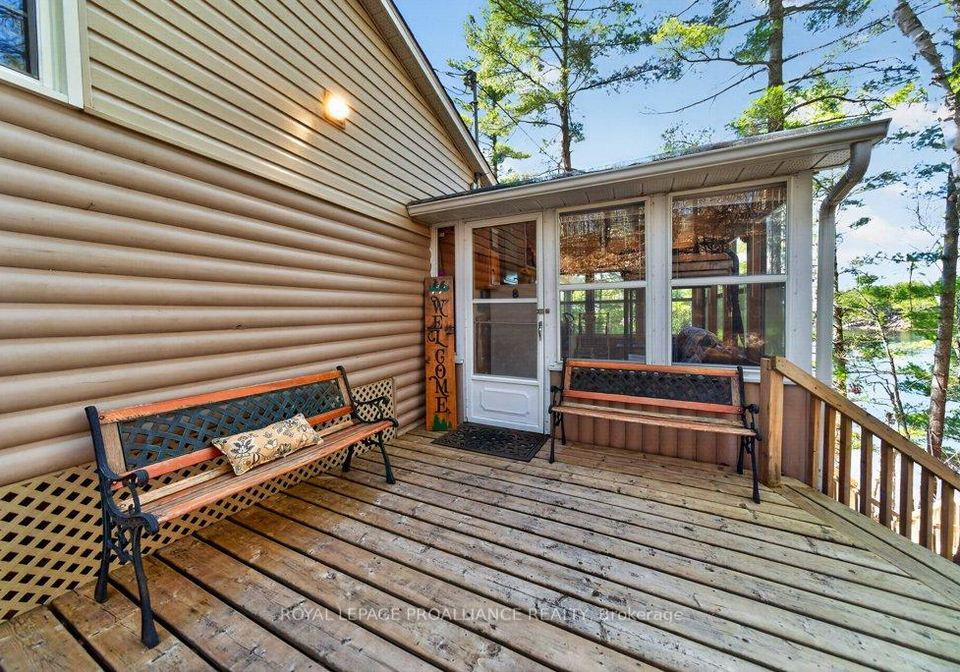 1038a-browns-lane-frontenac-ontario-x13108892