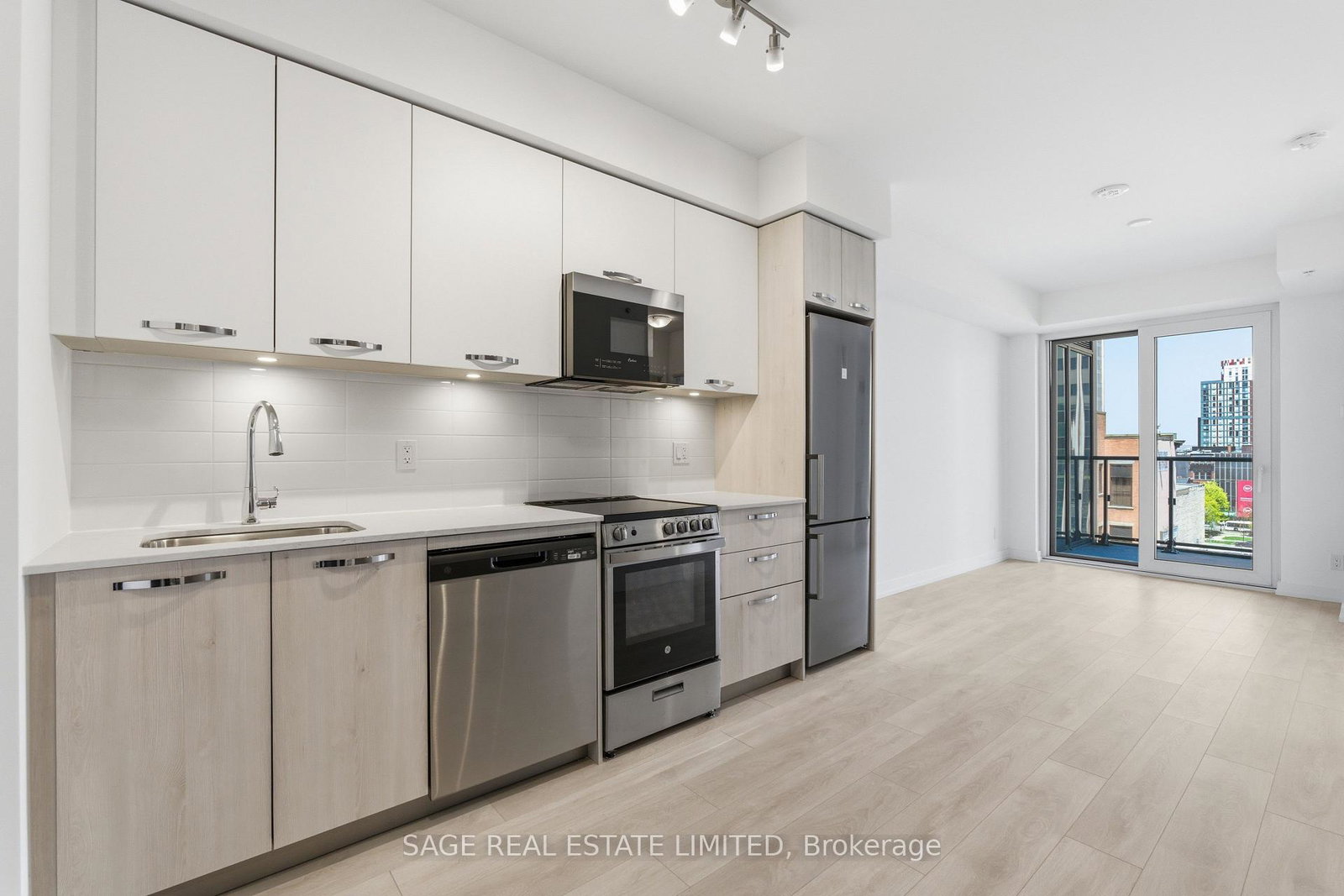 75-james-street-s-hamilton-ontario-x13109106
