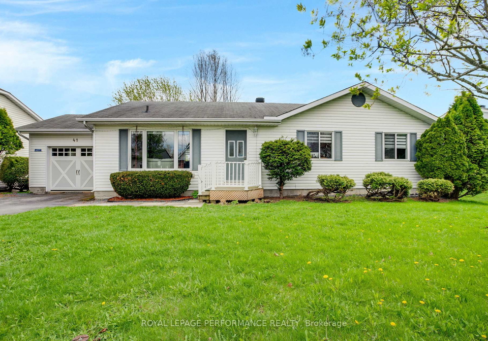 6277-macrae-court-south-glengarry-ontario-x13109168