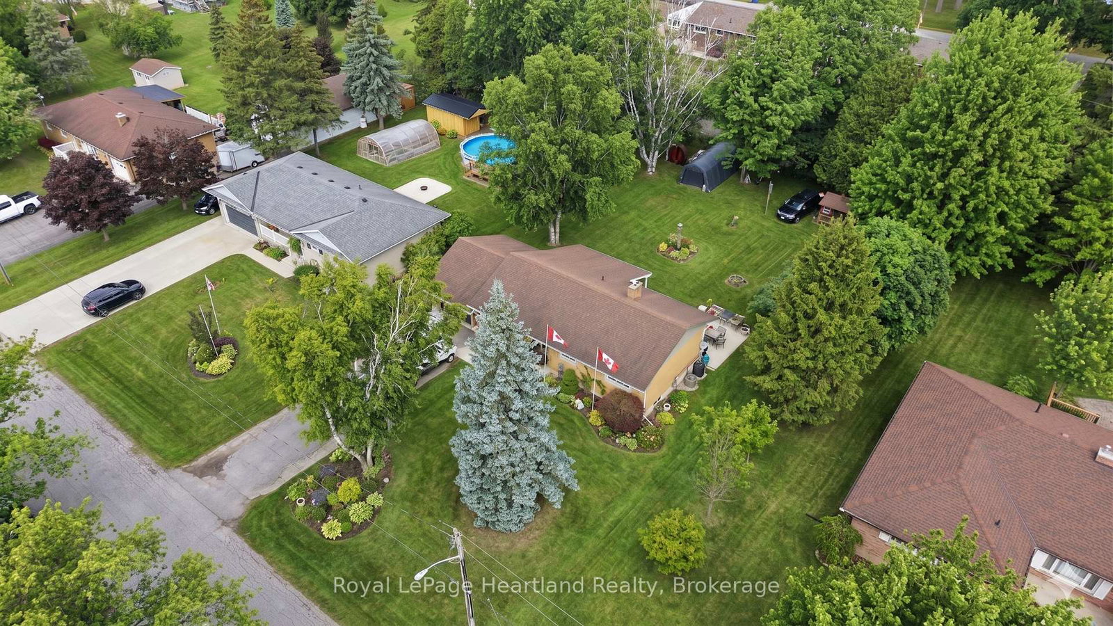 292-wellington-street-north-huron-ontario-x13109212