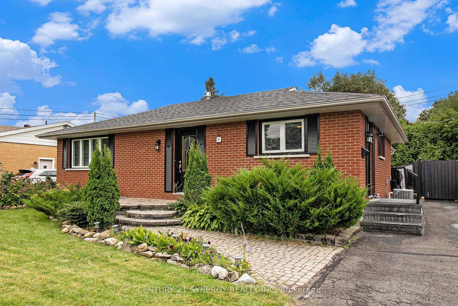 92-jasper-avenue-smiths-falls-ontario-x13109284