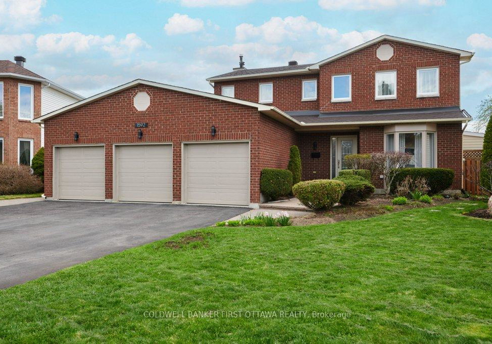 1592-zachary-street-ottawa-ontario-x13109296