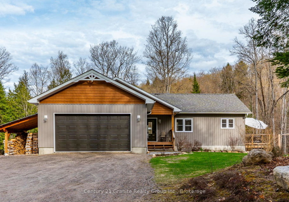 1208-eagle-lake-road-dysart-et-al-ontario-x13109496