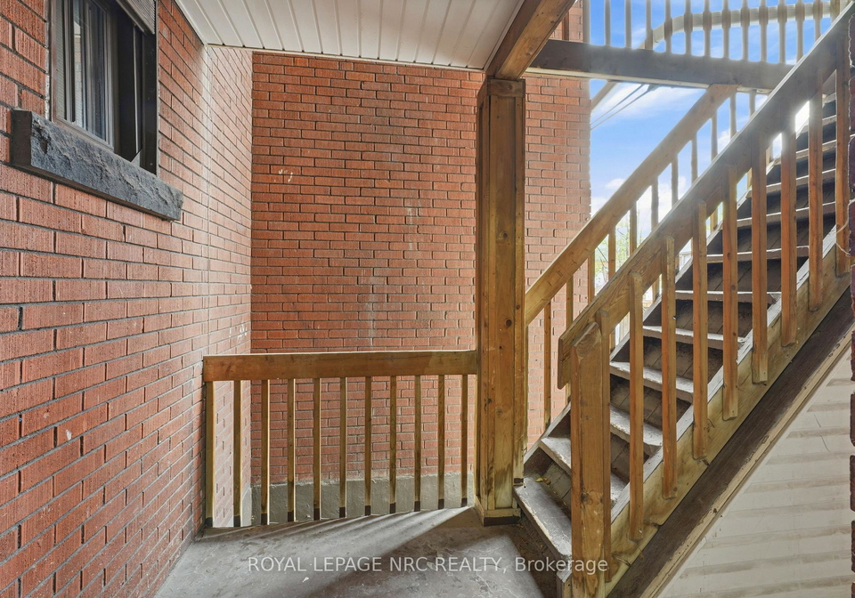 356-n-hunter-street-e-hamilton-ontario-x13109666