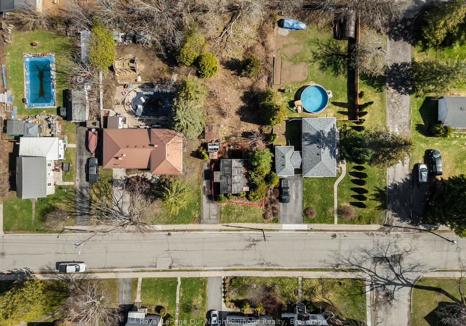 54-paul-street-prince-edward-county-ontario-x13109902