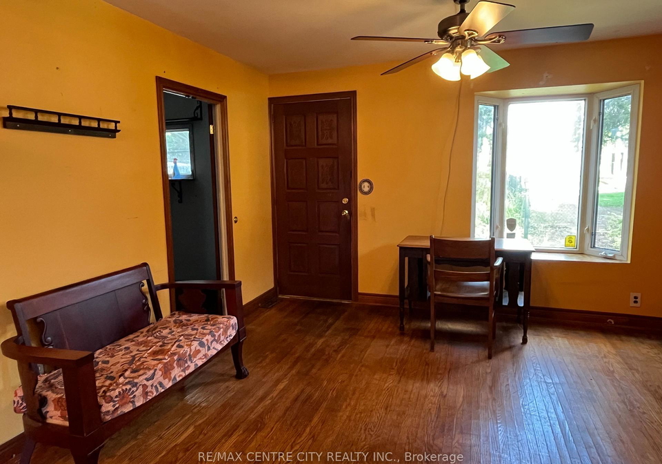 121-barker-street-london-east-ontario-x13110034