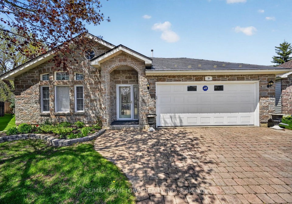 24-regency-place-brockville-ontario-x13110066