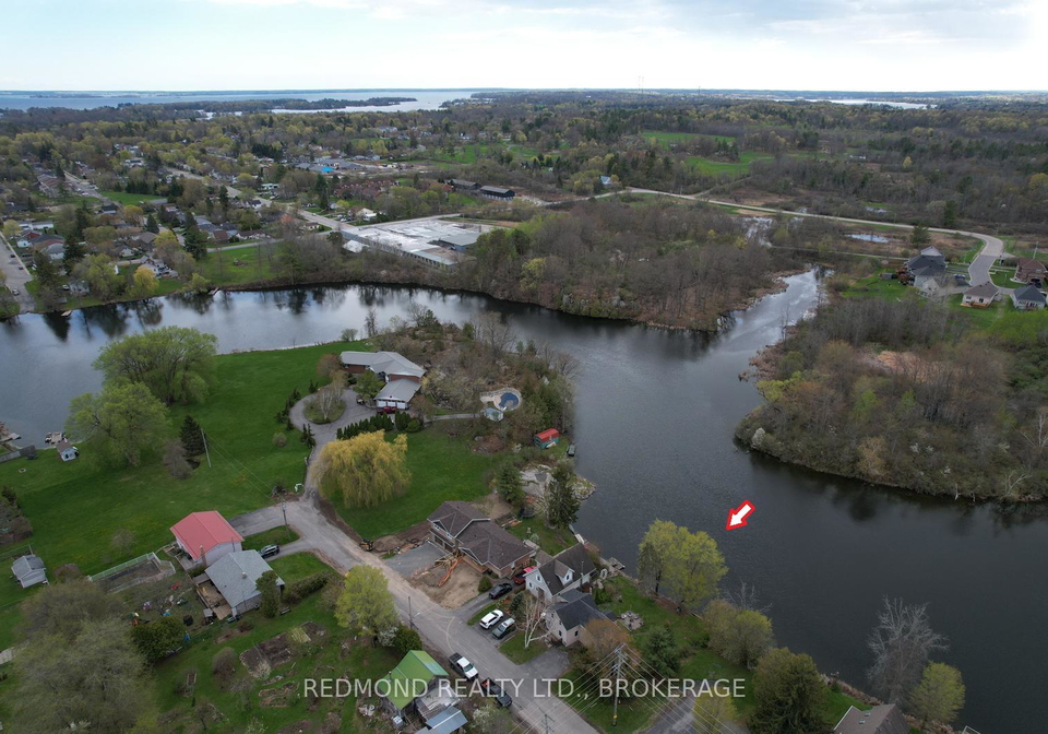 590-queen-street-gananoque-ontario-x13110232