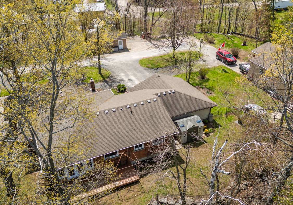 115-w-king-street-w-kawartha-lakes-ontario-x13110242
