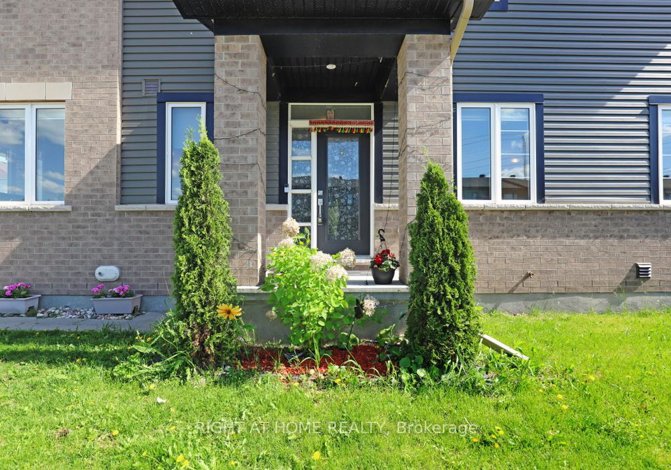 900-serrano-street-ottawa-ontario-x13110268