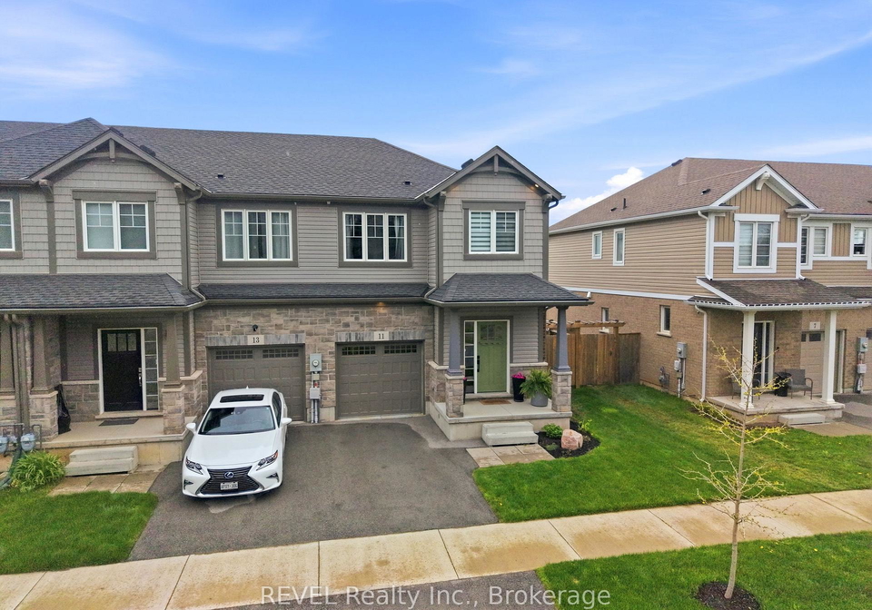 11-lymburner-street-pelham-ontario-x13110278