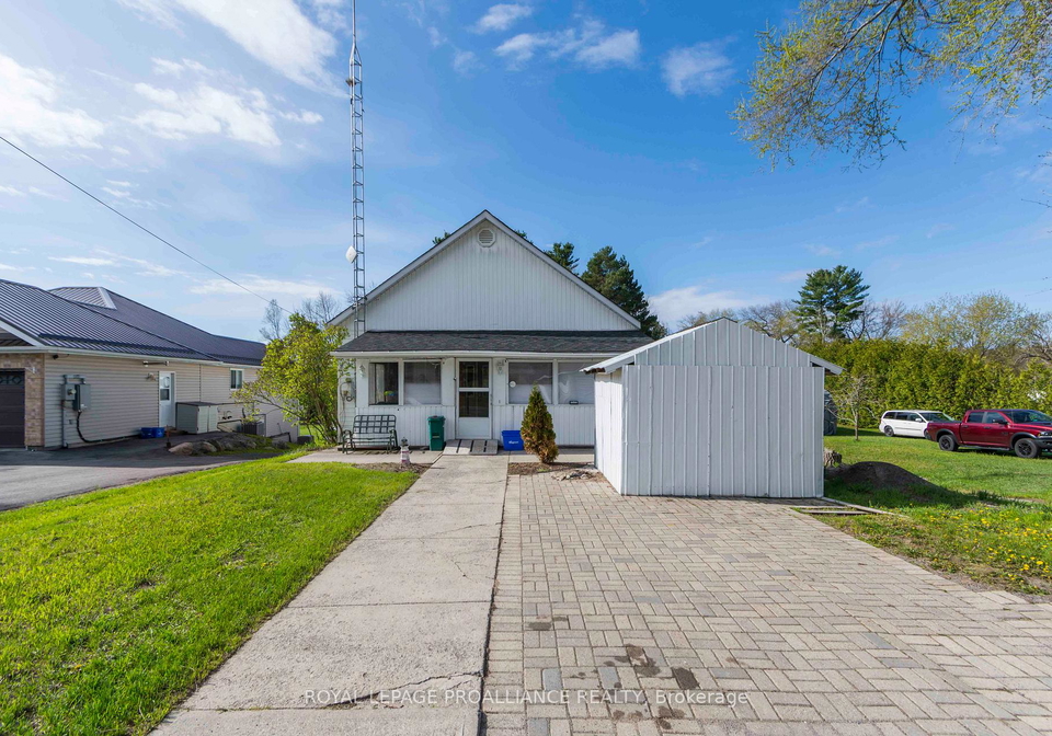 1625-county-road-5-quinte-west-ontario-x13110522