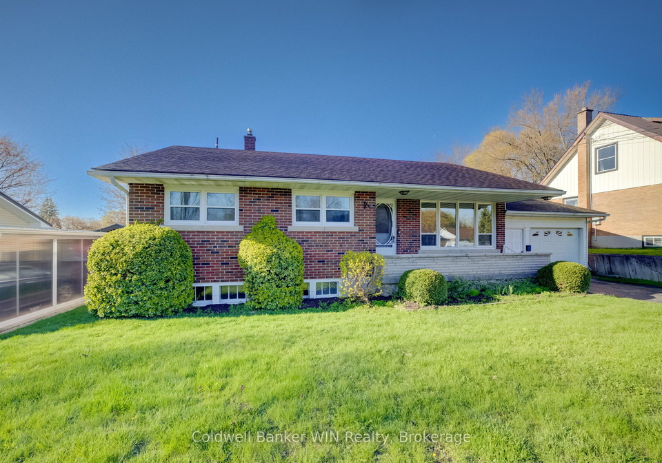 560-prince-charles-street-wellington-north-ontario-x13110584