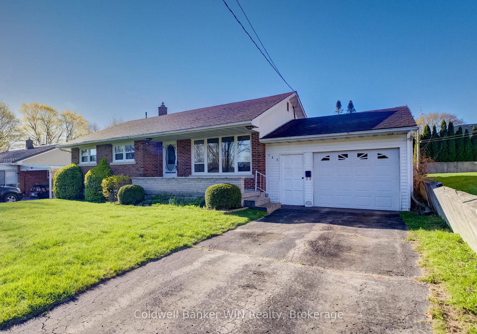 560-prince-charles-street-wellington-north-ontario-x13110584