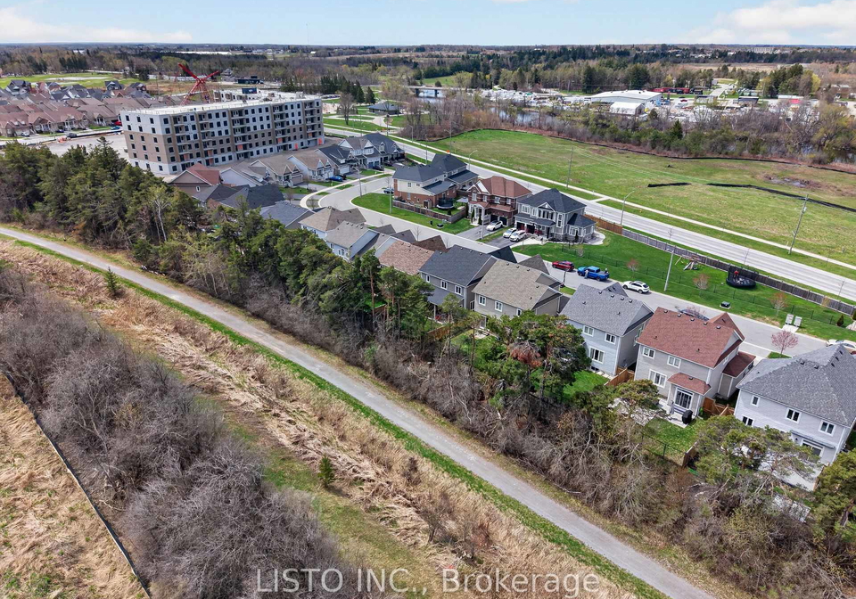15-primeau-crescent-kawartha-lakes-ontario-x13110640