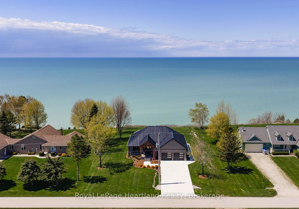 77961-dryden-lane-central-huron-ontario-x13110698
