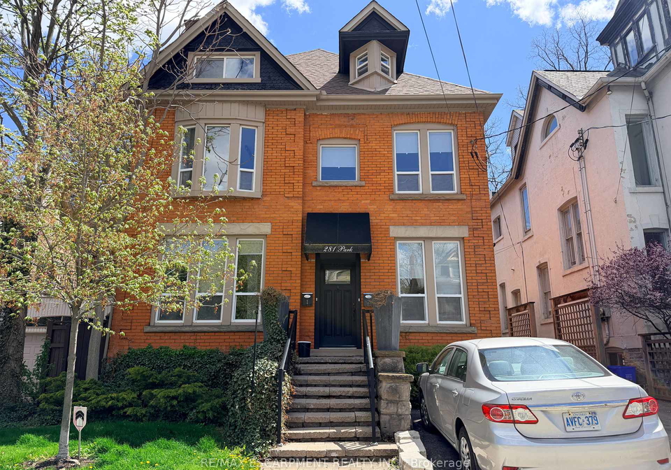 28park-street-s-hamilton-ontario-x13110768
