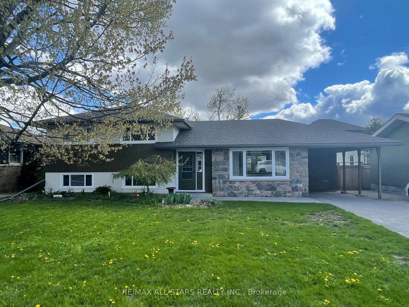 112-adelaide-street-n-kawartha-lakes-ontario-x13110946