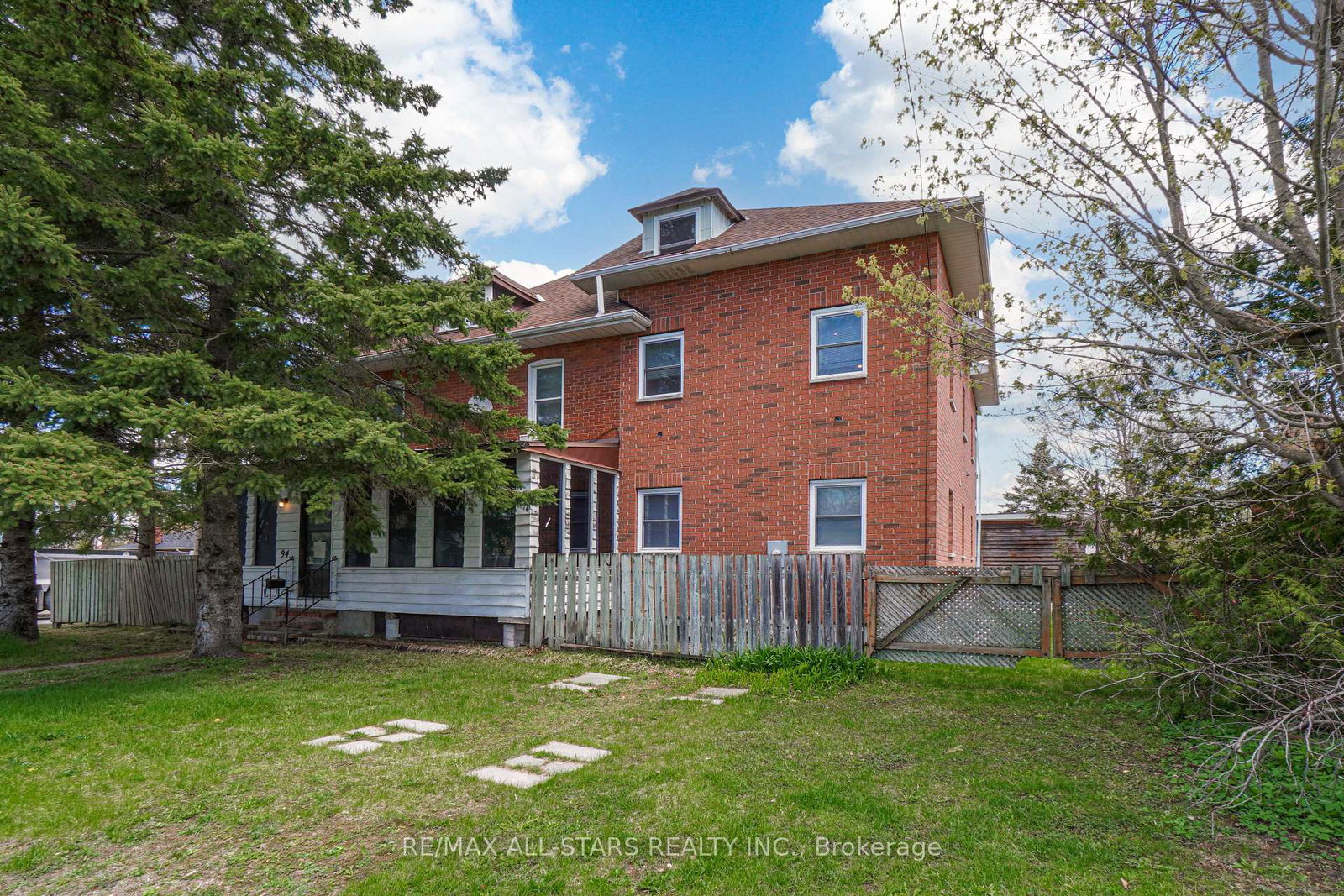 94-adelaide-street-n-kawartha-lakes-ontario-x13110960