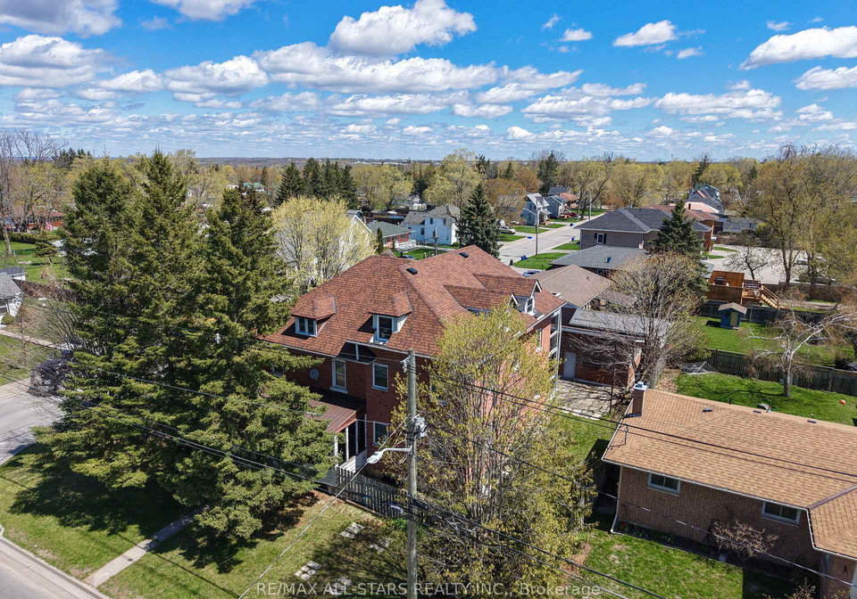 94-adelaide-street-n-kawartha-lakes-ontario-x13110960