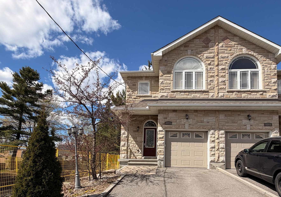1221-anoka-street-ottawa-ontario-x13111002