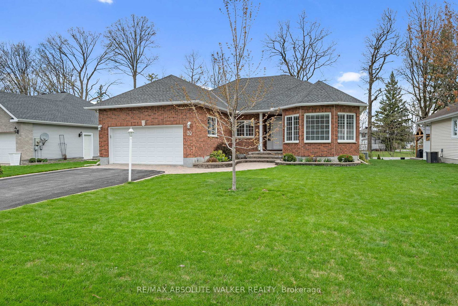 20-mary-hill-crescent-ottawa-ontario-x13111028