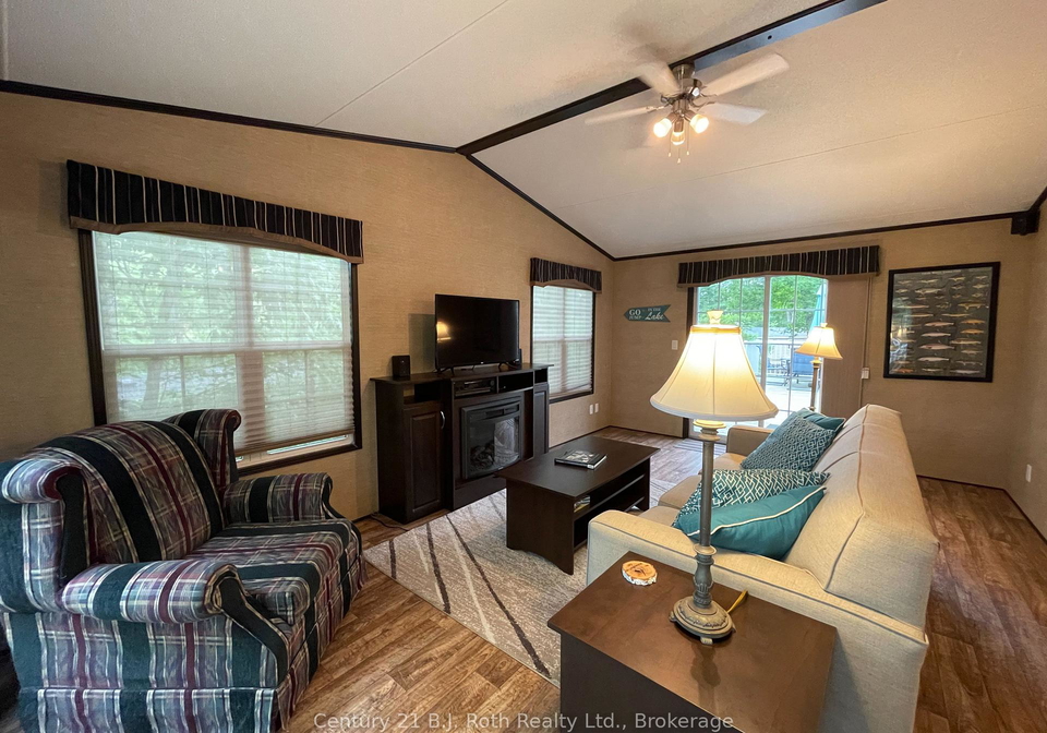 1336-south-morrison-lake-road-gravenhurst-ontario-x13111040
