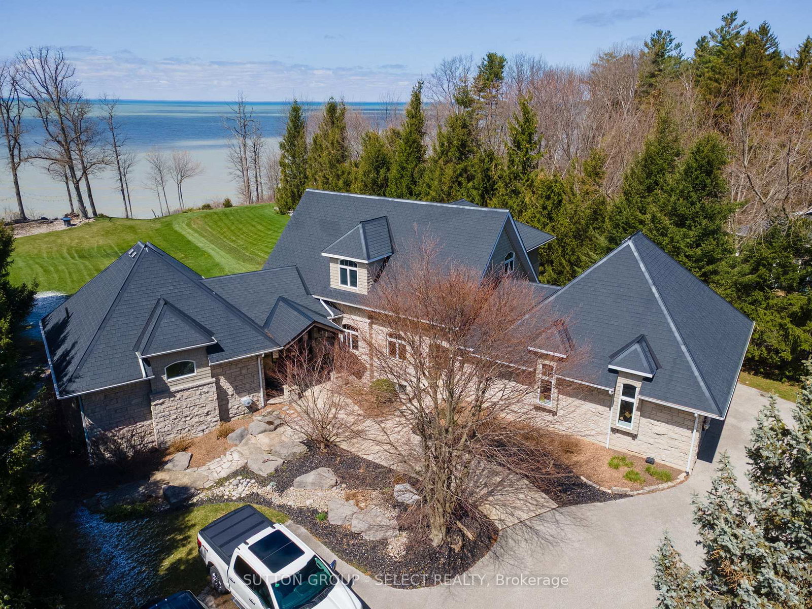 4544-lakeshore-road-plympton-wyoming-ontario-x13111150