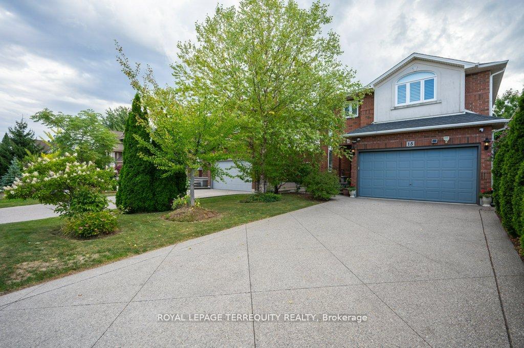 15-armour-crescent-hamilton-ontario-x13111308