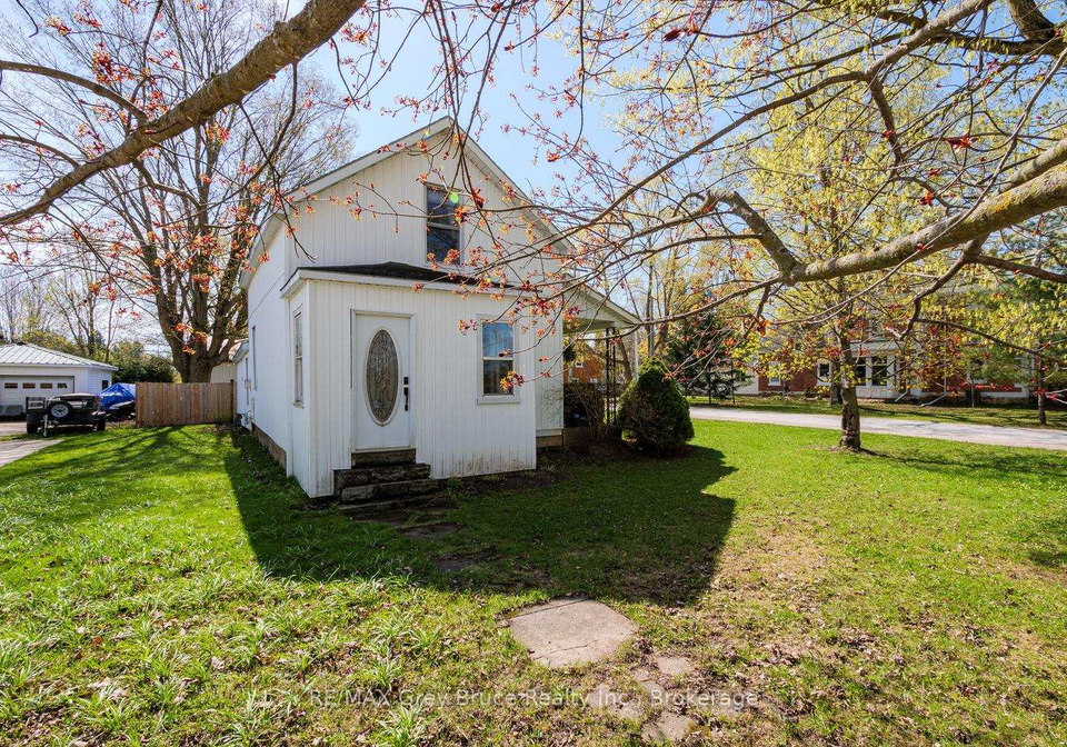 105-main-street-arran-elderslie-ontario-x13111316