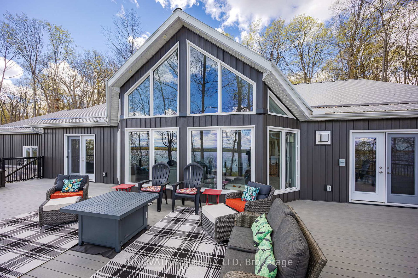 731-usborne-street-mcnabbraeside-ontario-x13111374