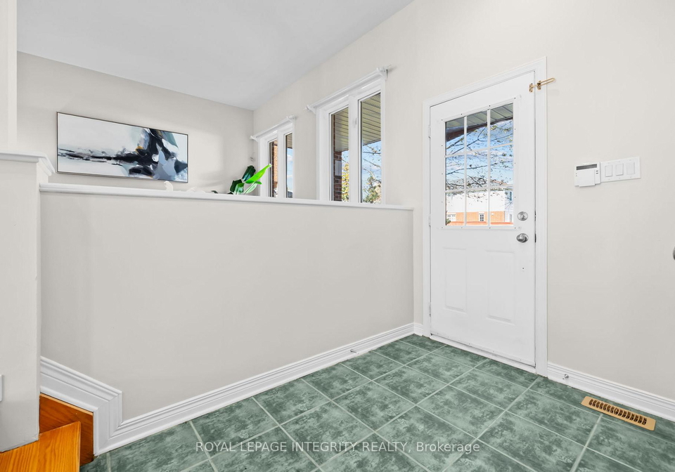 4-tamarack-place-n-ottawa-ontario-x13111438