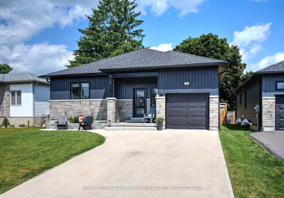 125-maplecroft-court-gananoque-ontario-x13111540