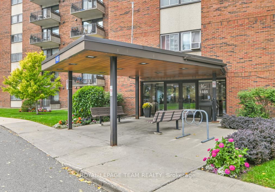 1485-baseline-road-n-ottawa-ontario-x13111542